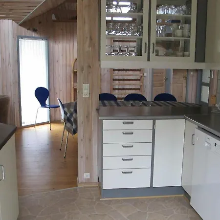 Semesterbostad Three-bedroom Holiday In Idestrup 5