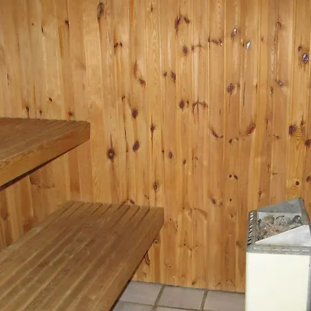 Semesterbostad Three-bedroom Holiday In Idestrup 5